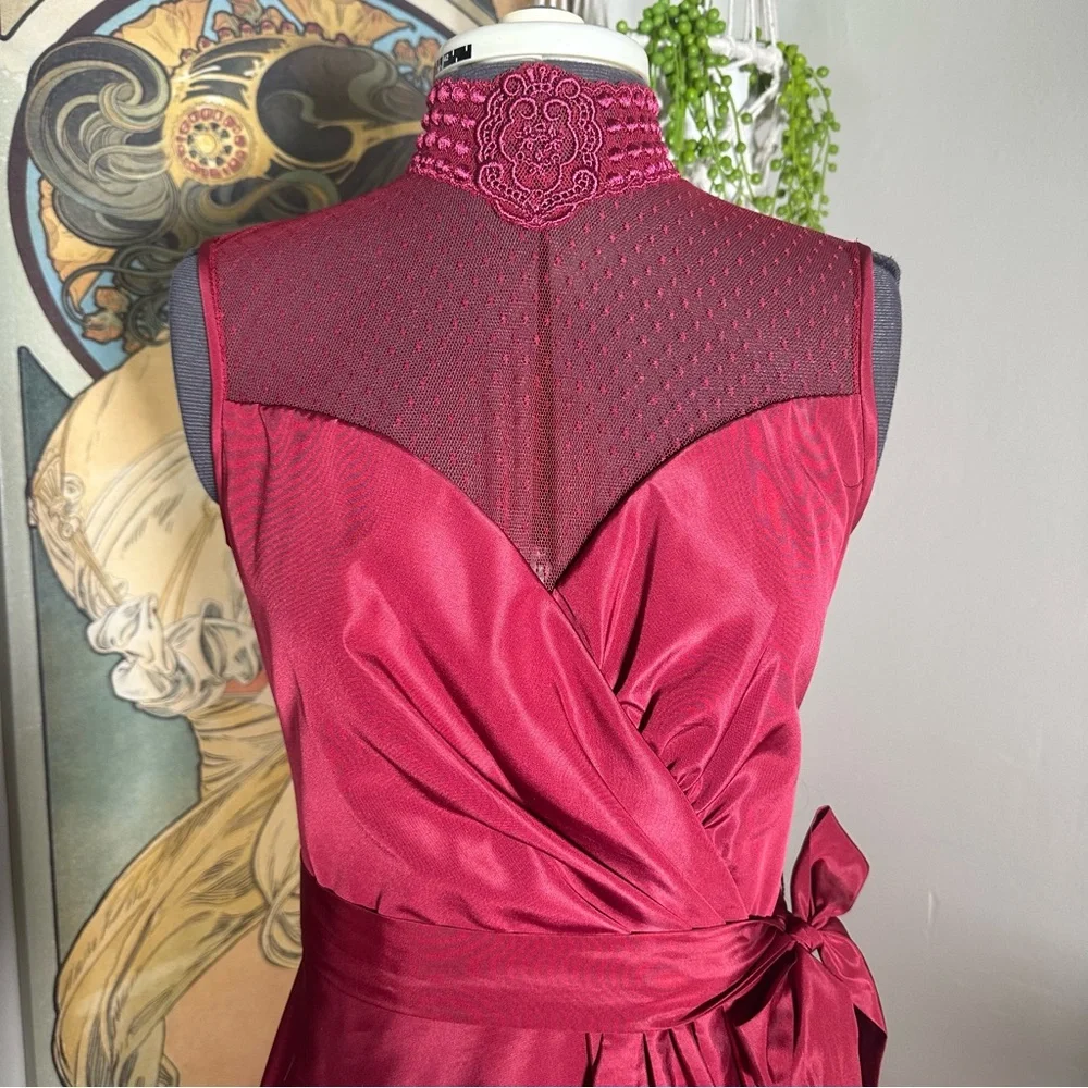 Vintage Burgundy 1980s Nylon and Lace Long Dress with Matching Shrug Jacket - Picture 6 of 15